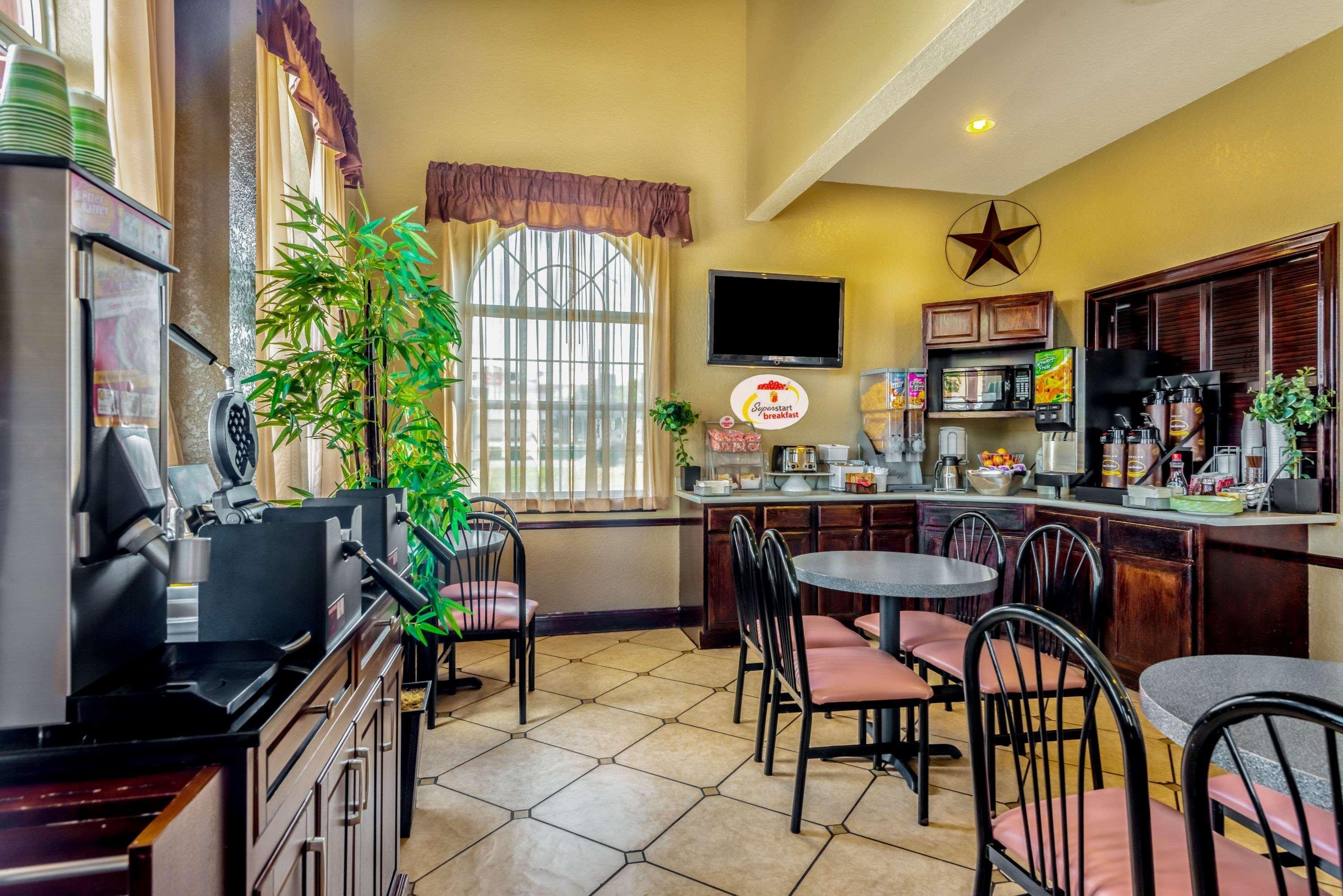 Hill Country Inn & Suites - New Braunfels, Gruene Exterior foto